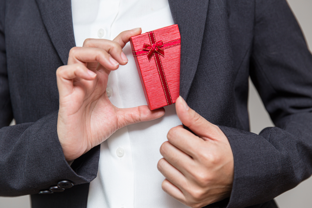 Événementiels et communication : quand offrir un cadeau d'entreprise ?-2