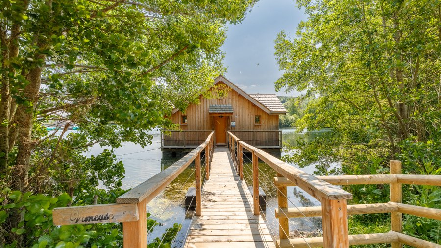 Cabane sur l'eau en Picardie